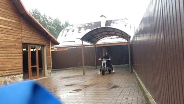 Мотоцикл Боббер из Днепра завели после капитального ремонта. смотреть онлайн