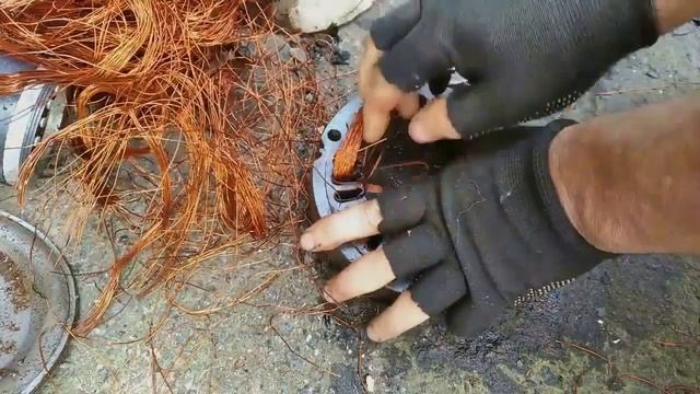 Старый холодильник. Сдать или разобрать самому на металл??? смотреть онлайн