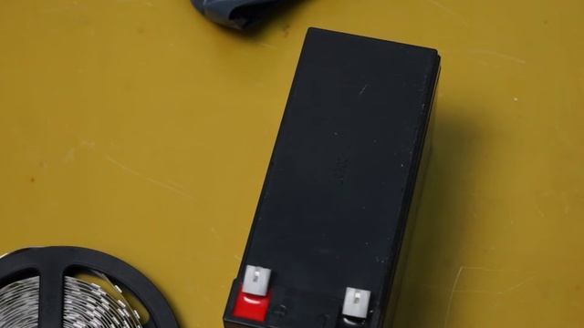 Распаковка светодиодной ленты полного спектра для освещения растений смотреть онлайн