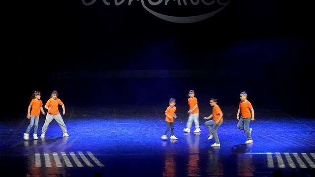 В ритме танца шаффл школа танца Divadance смотреть онлайн