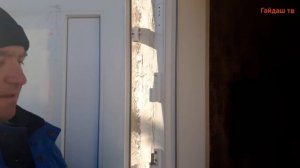 Ремонт ПВХ двери. Замена и добавление новых дверных петель DOOR HINGE  на тяжелую входную ПВХ дверь