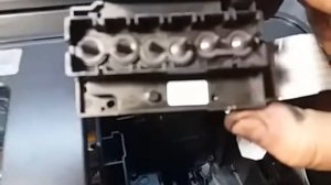 Как снять печатающую головку на принтере Epson photo 1410