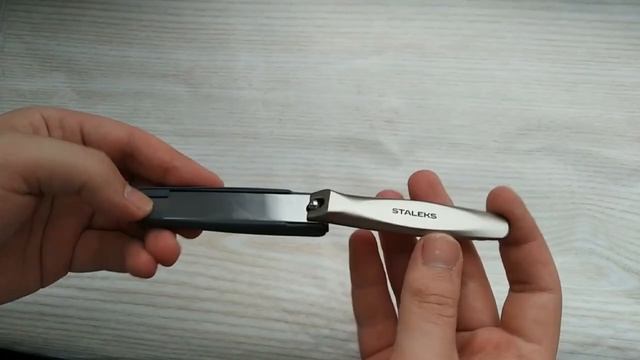 Кніпсер із контейнером для нігтів Staleks Beauty & Care 20. Інструкція як зняти контейнер смотреть онлайн