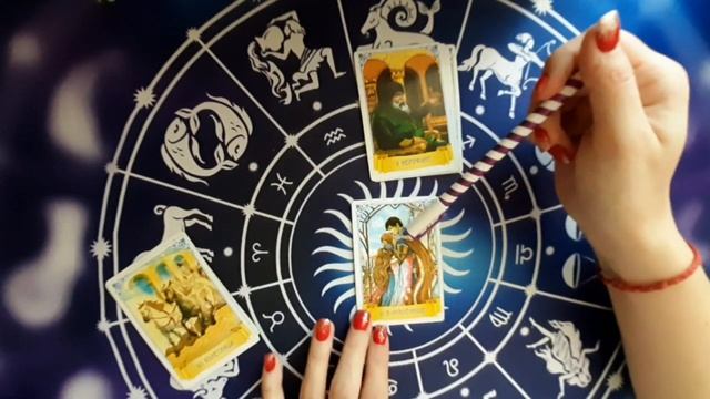 Обучение таро значение старших арканов #школатаро #тародляначинающих #обучениетароонлайн #арканытар