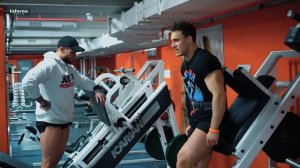 Илья Голубочкин и Богдан Черемисинов показали лютую форму. Тренировка ног. Присед 300 кг