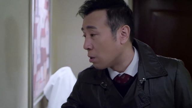 劉濤尋子心切，情緒失控差點出車禍，還好霸道大叔出手相救 смотреть онлайн