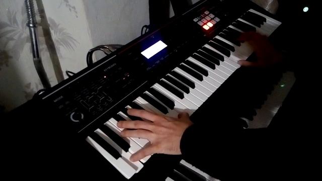 [TechVid] Кратко о Roland Juno DS61 (Uptown Funk keyboard demo) смотреть онлайн