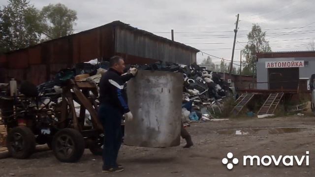 Двухсот килограммовая бочка из нержавейки в УАЗ смотреть онлайн