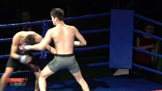 ВПЕРВЫЕ БОИ БЕЗ ПРАВИЛ ММА в г. МИРНОМ смотреть онлайн