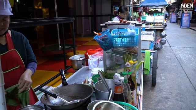 Bangkok Street Food: Soi Cowboy - Night and Day смотреть онлайн