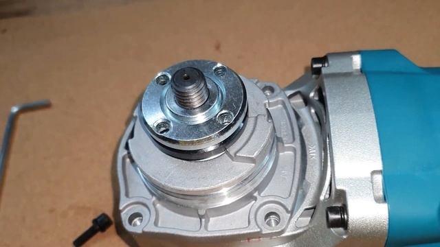 FOREVERYOUNG MAKITA GA9082 2700W EXPENSIVE GREASE FOR LONG LIFE AND KEEPING YOUNG HAHAHA MakiTaJapa