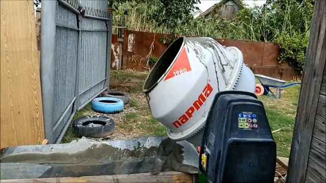 Стройка 4. Фундамент под забор от А до Я. смотреть онлайн