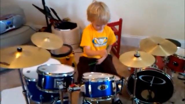 Michael Jackson Earth Song Drum Cover by Christian Tyler смотреть онлайн