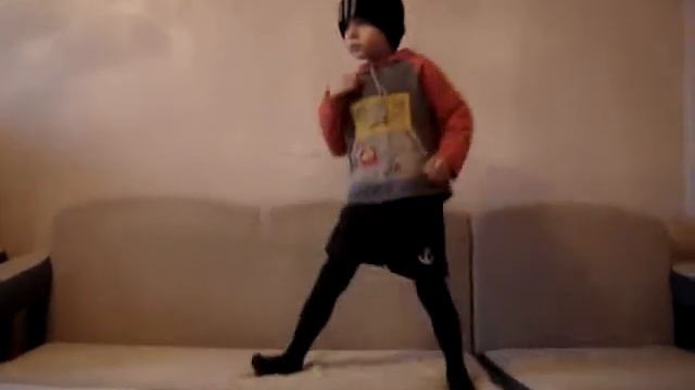 Брат жжет.MPG