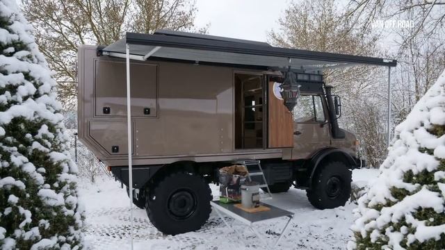 Mercedes Unimog 1300L Motorhome смотреть онлайн