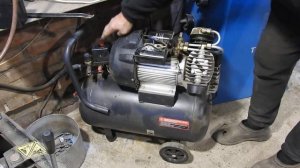 почему компрессор плохо запускается! это легко исправить!