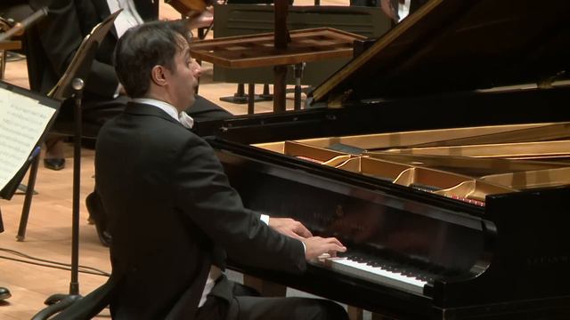 MOZART Piano Concerto No 20 смотреть онлайн