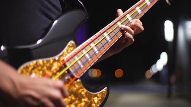 U2 - With Or Without You (Bass Arrangement with TABS) смотреть онлайн