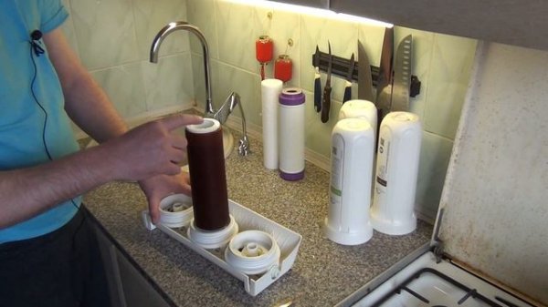 Замена картриджей фильтра Гейзер Фильтр гейзер 3 .mp4