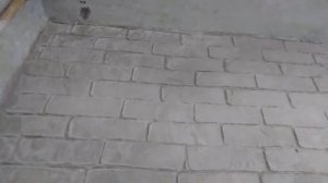 Декор стены под кирпич (первый раз)