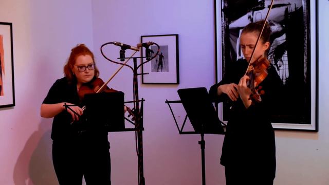 Gleam (for Two Violins) - Robert Laidlow