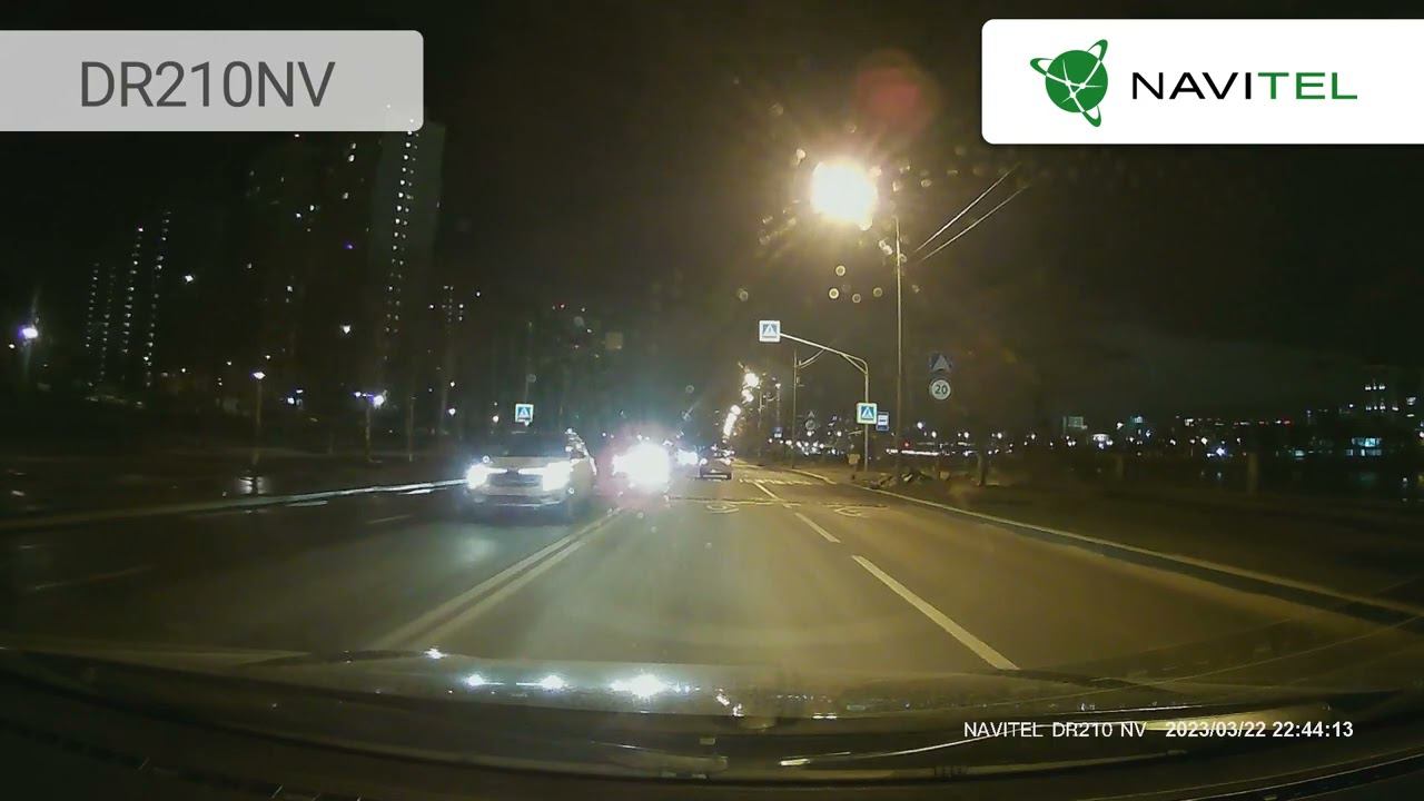 NAVITEL DR210 NV смотреть онлайн
