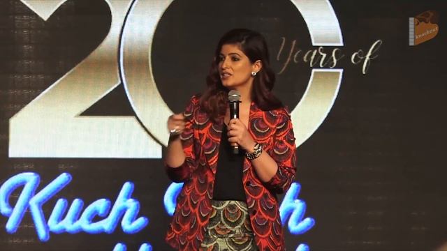 Akshay Kumar's Wife Makes Fun Of Shahrukh Khan смотреть онлайн