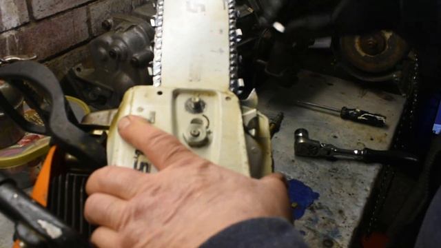 Stihl MS441- Fast and Easy Chainsaw Chain Replacement смотреть онлайн