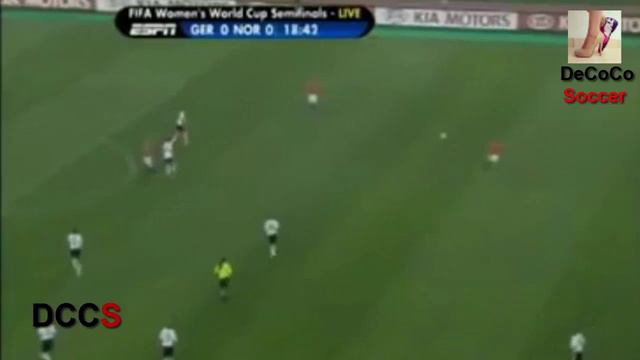 Nadine Angerer [Best Saves] | DeCoCo Soccer смотреть онлайн