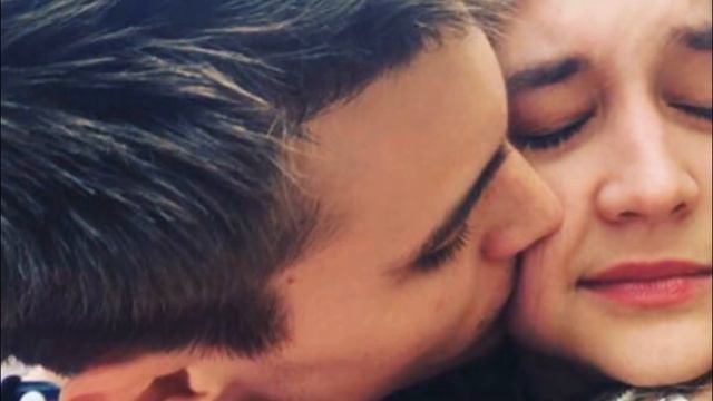 ПРЕВОСХОДНАЯ КРАСОТКА! Вот как выглядит сестра Ивана Янковского! Слово Пацана. Кровь на асфальте смотреть онлайн