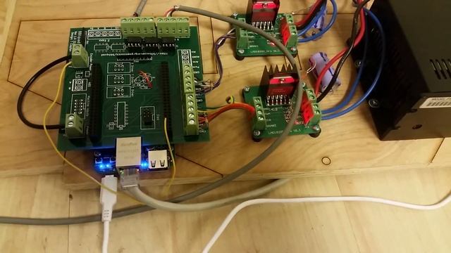 Polar graph operating through websockets and python control loop смотреть онлайн