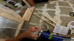 Монтаж гималайской соли в бане