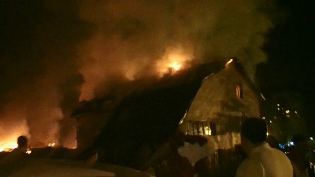 Пожар в храме Архангела Михаила в г. Жуковский 09.05.2013 смотреть онлайн