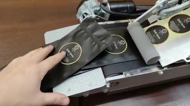 Черные пакеты пролистыватель смотреть онлайн