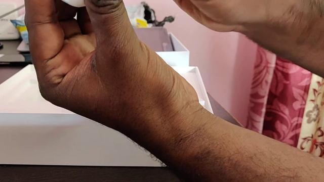 Apple Ipad 6th Gen 32 Gb Wifi Model Unboxing and Features. смотреть онлайн