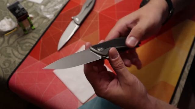 Ножи F95 Green Thorn и Хати Bear Claw