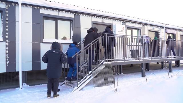 Глава Ямальского района начал сезонные рабочие поездки по поселениям района смотреть онлайн