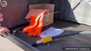 Небольшая пескоструйная камера для дисков с 13-литровой напорной ёмкостью