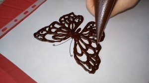 Идея украшения торта Красный бархат