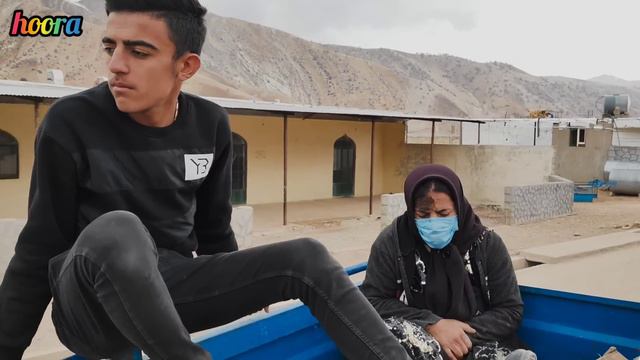 A Nomadic Teenager Helped A Burned Mother To Buy Wood For The Roof Of The House