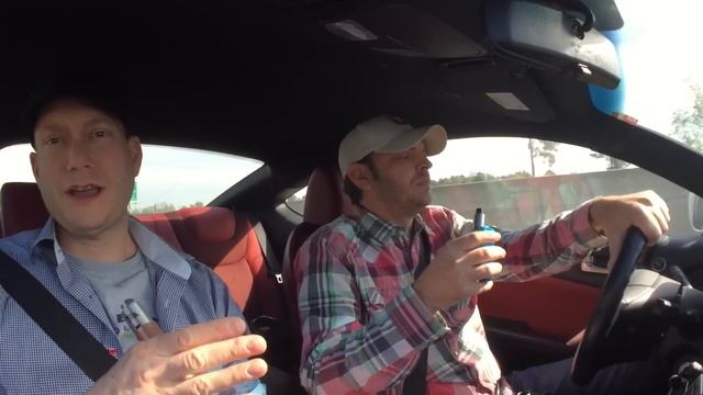 Hit That Juice Traveling Review en route to Daytona Spring Vape Expo смотреть онлайн