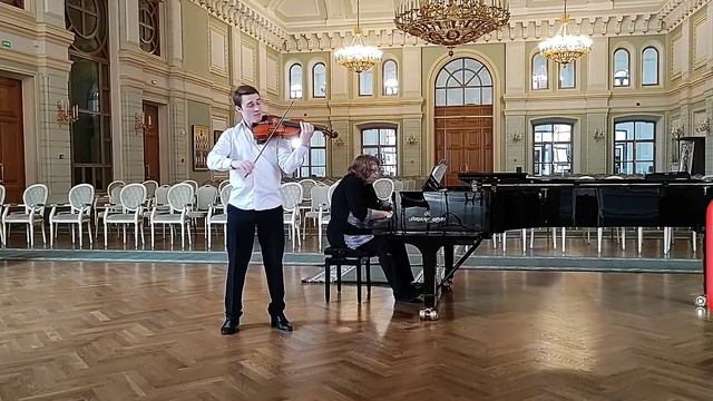 хоффмастер концерт для альта 1 часть смотреть онлайн