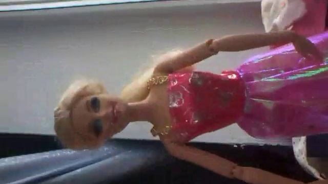 Ляльки барбі смотреть онлайн