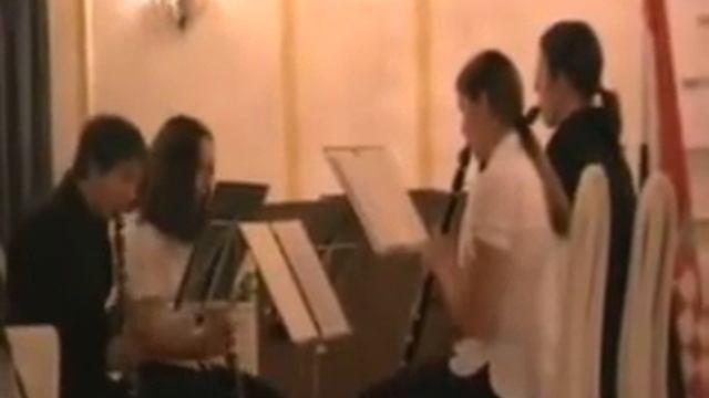 Bach Bouree, played by a Croatian Clarinet Quartet смотреть онлайн