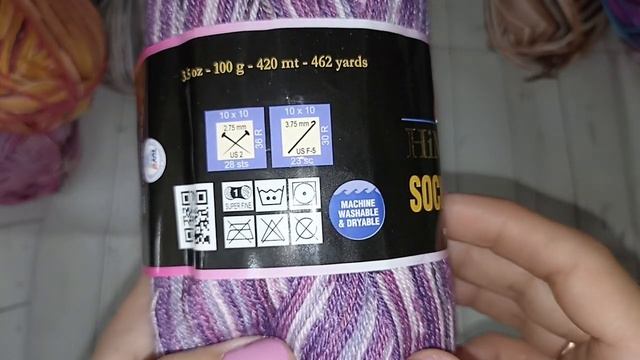 купила ещё носочной пряжи 🧶 смотреть онлайн