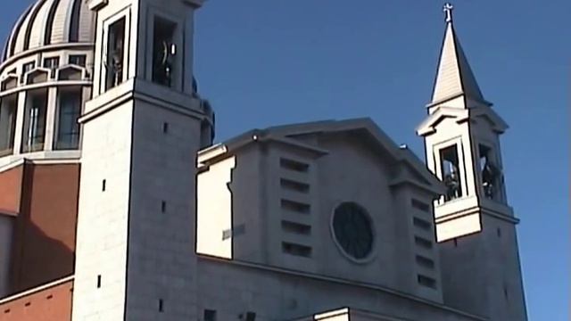 Campane del Tempio di don Bosco - Colle don Bosco (AT) - concerto solenne смотреть онлайн