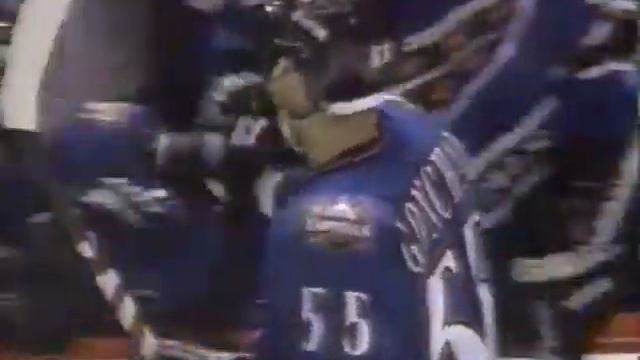 Sergei Gonchar nice goal vs Ducks (12 dec 1997) смотреть онлайн