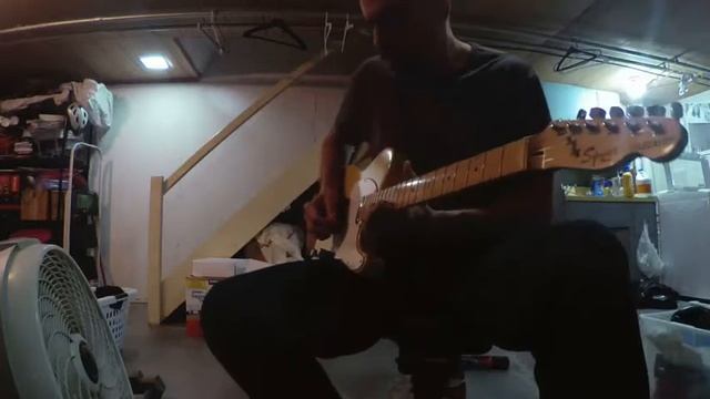 Just loving the sound of my new Q2N Zoom and Telecaster смотреть онлайн