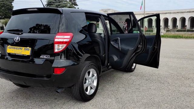 TOYOTA RAV 4 CROSSOVER 2.2 D-4D 150CV LOUNGE смотреть онлайн
