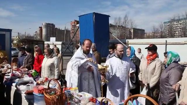 Первое освящение куличей в храме Архистратига Михаила. смотреть онлайн